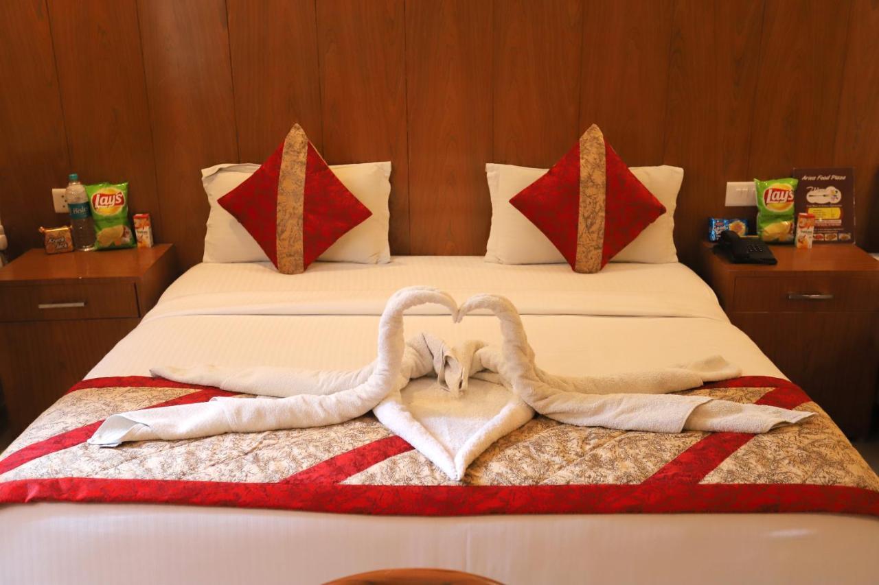 Hotel Aries Nuova Delhi Esterno foto